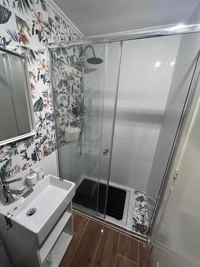 Mediterranean House - Habitaciones Privadas En Casa Compartida Майрена-дель-Альхарафе Экстерьер фото