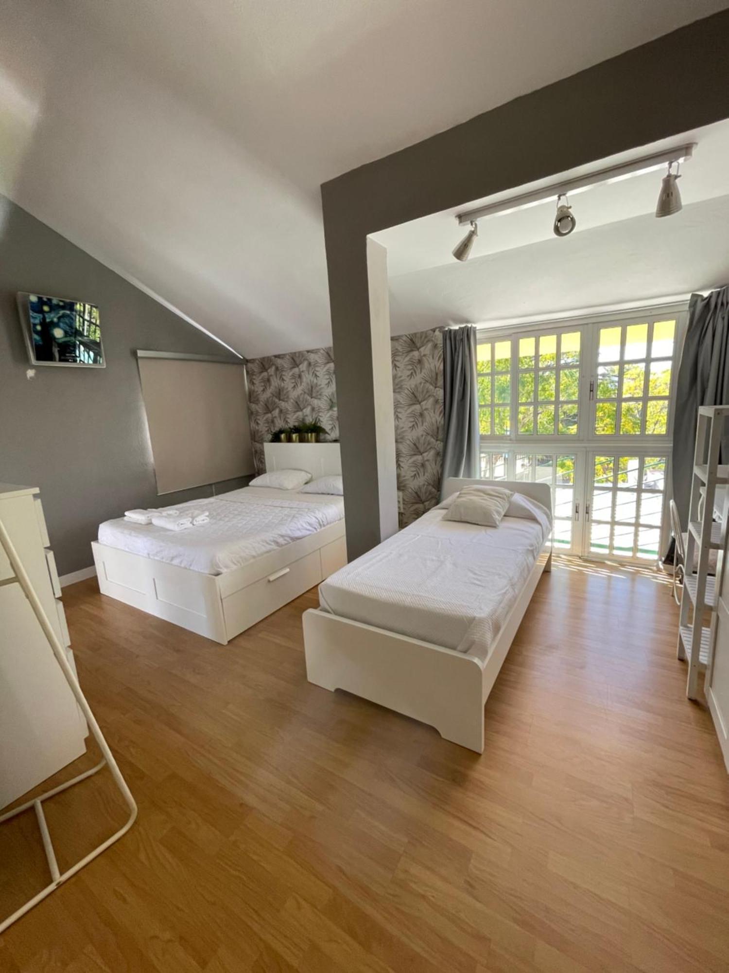 Mediterranean House - Habitaciones Privadas En Casa Compartida Майрена-дель-Альхарафе Экстерьер фото